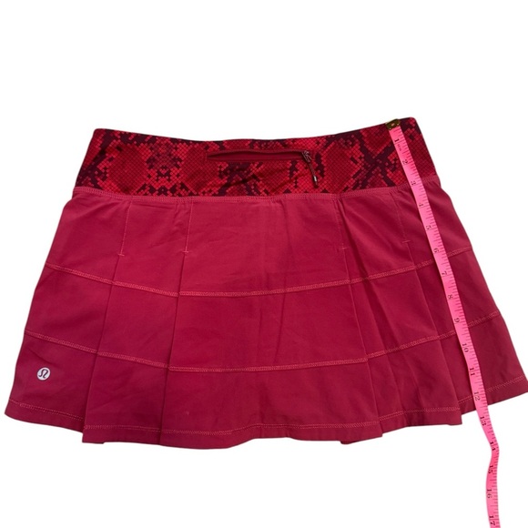 Lululemon Pace Rival Skirt Red & Snake Print Size 6 - Picture 7 of 8